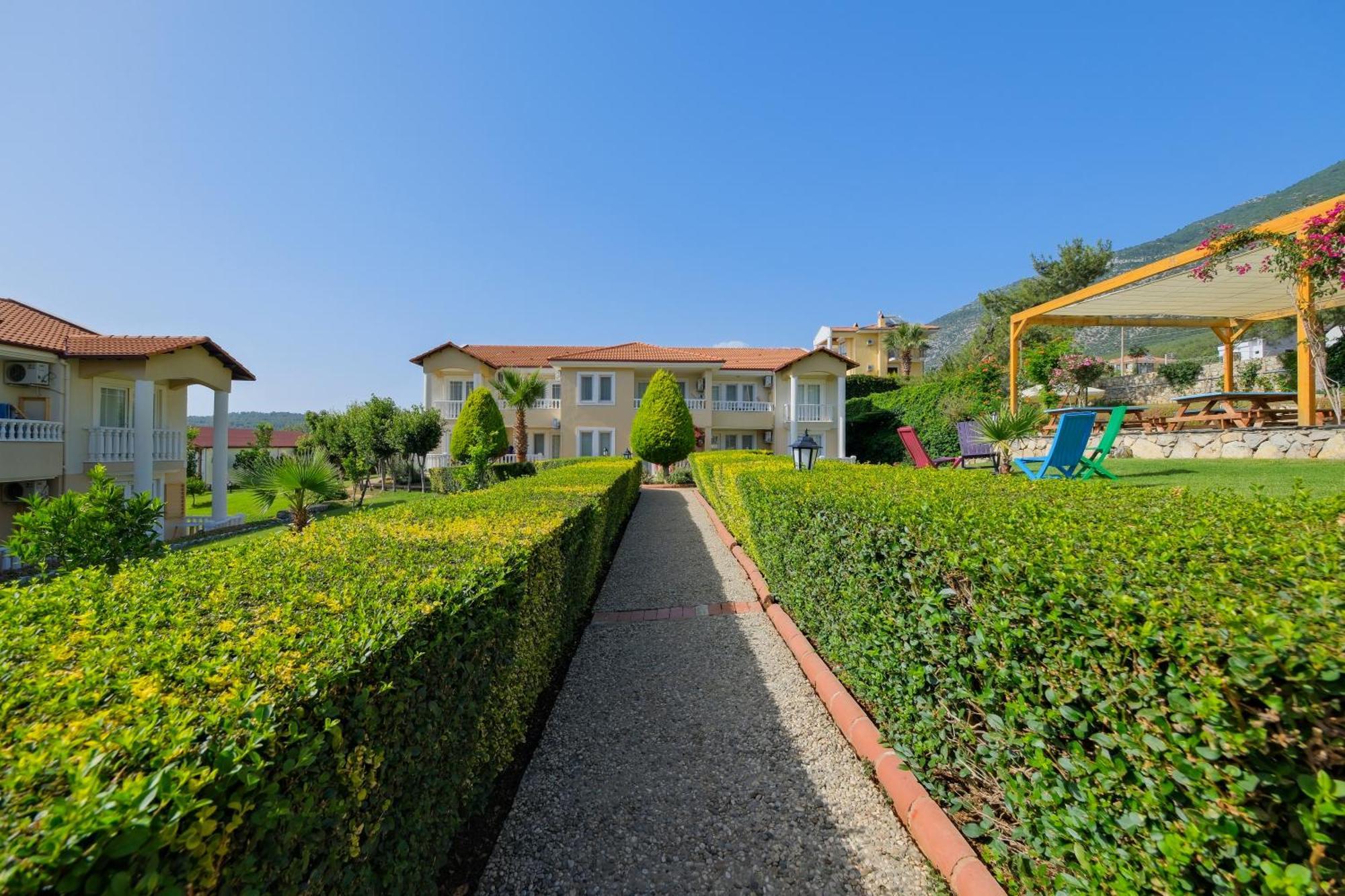 אולודניץ Larimar Suite Hotel מראה חיצוני תמונה